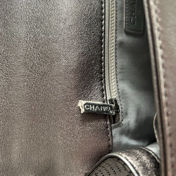 Chanel Grey Medium Perforated Boy Bag - Picture 13 of 16